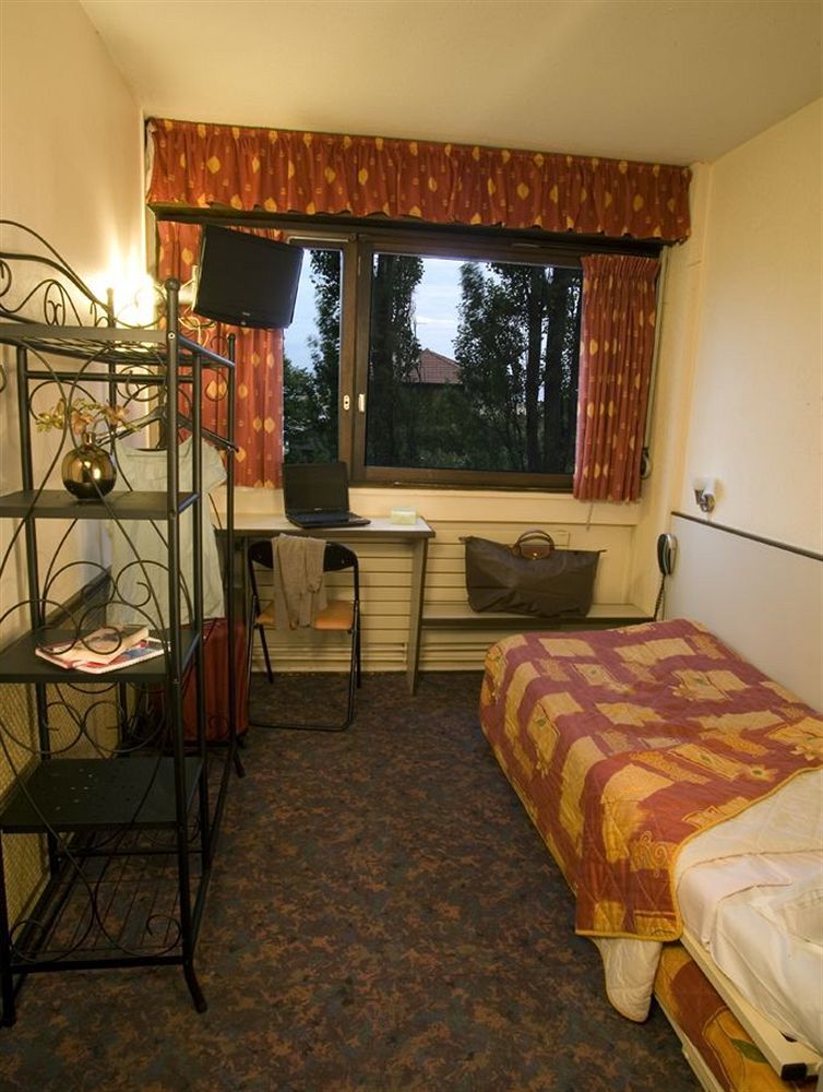 Cit'Hotel Escatel Mâcon Εξωτερικό φωτογραφία