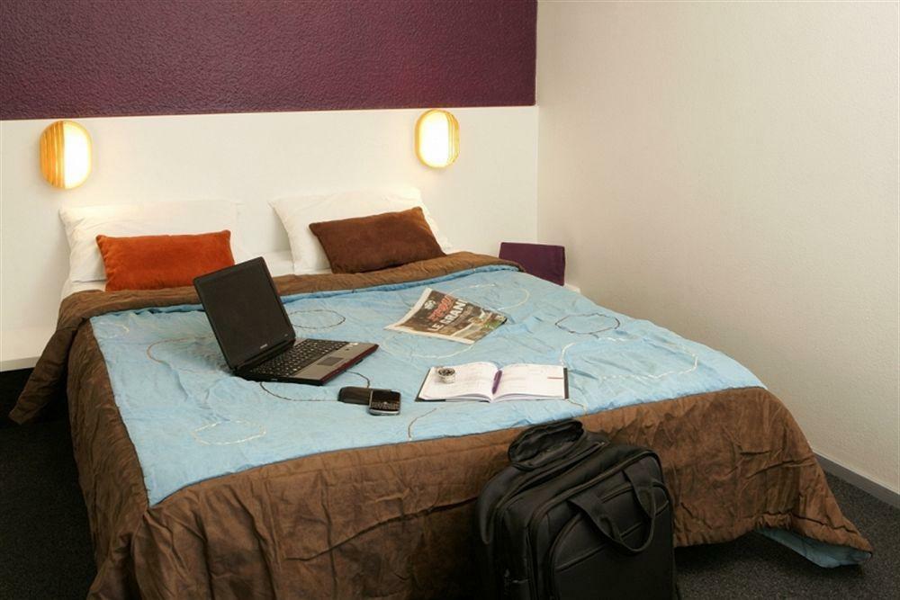 Cit'Hotel Escatel Mâcon Εξωτερικό φωτογραφία